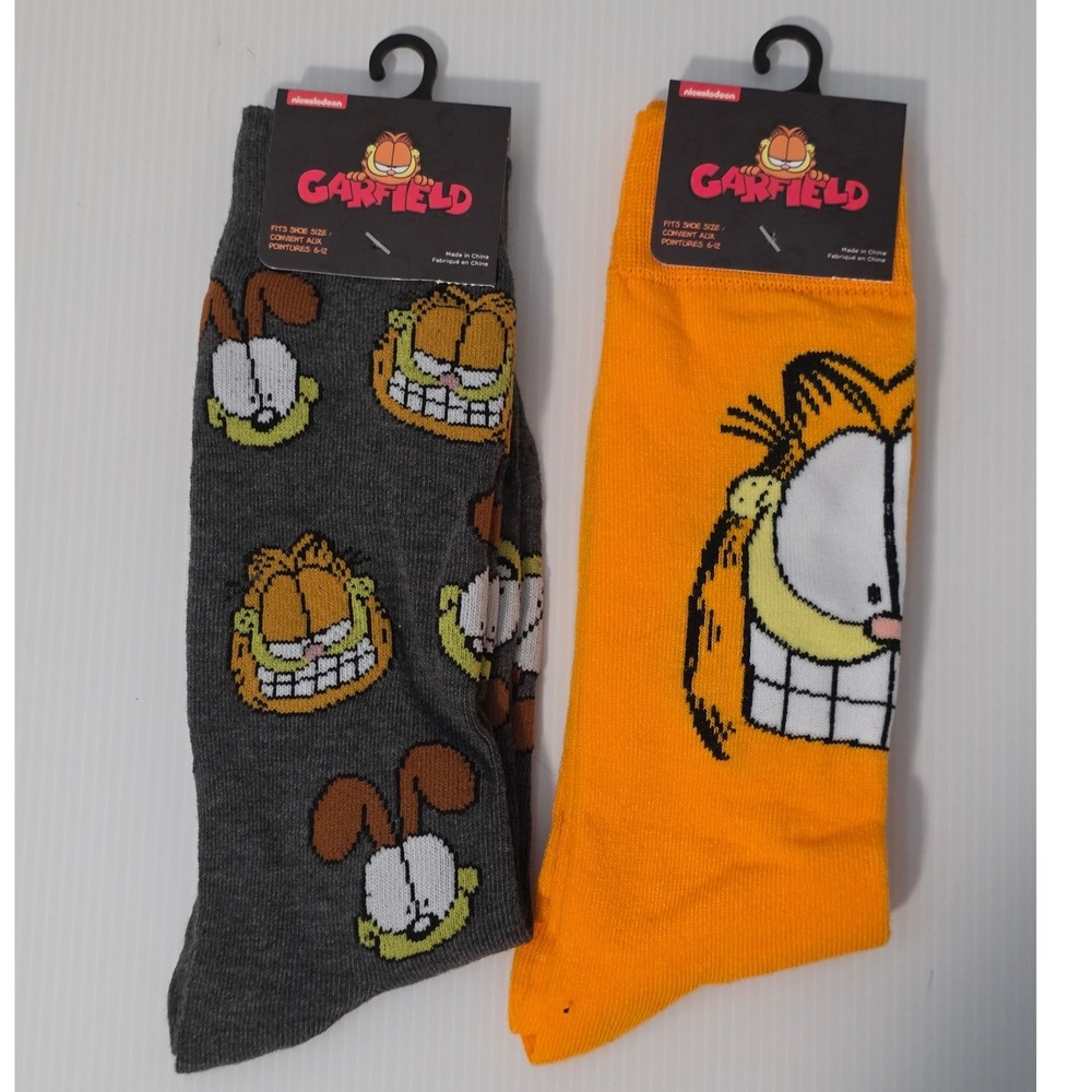 Garfield Crew Socks 2 Pair Size 6-12 Orange Grey New PSGF-116771